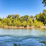 Joli Au Bord De La Riviere - *